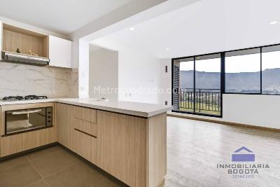 Apartamento de 3 alcobas en venta en Casablanca, Bogotá, 63 m² · foto 2 de 20