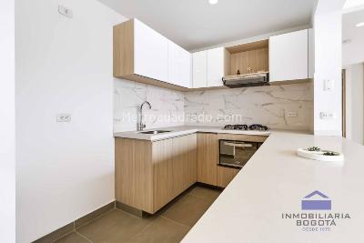 Apartamento de 3 alcobas en venta en Casablanca, Bogotá, 63 m² · foto 3 de 20