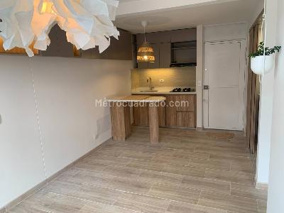 Apartamento en arriendo en Candelaria, Bogotá · foto 5 de 20