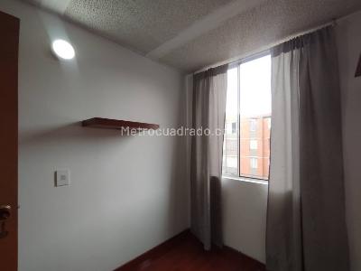 Apartamento en arriendo en Britalia, Bogotá · foto 12 de 19