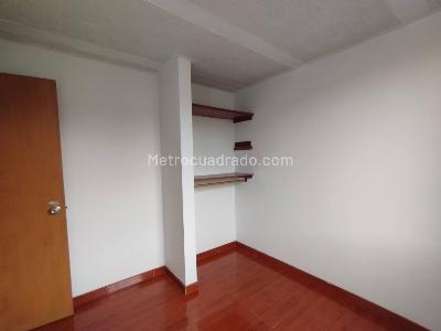 Apartamento en arriendo en Britalia, Bogotá · foto 14 de 19