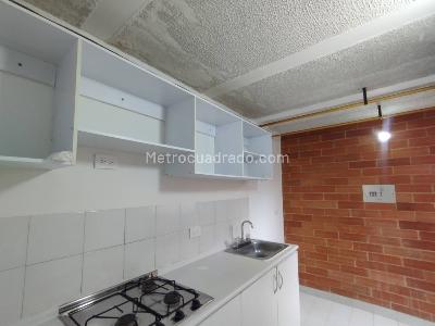 Apartamento en arriendo en Britalia, Bogotá · foto 16 de 19