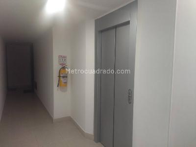Apartaestudio en arriendo en Belmira, Bogotá, 35 m² · foto 2 de 20