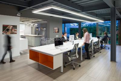 Casa de 5 alcobas en venta en Niza Norte, Bogotá, 390 m² · foto 7 de 12