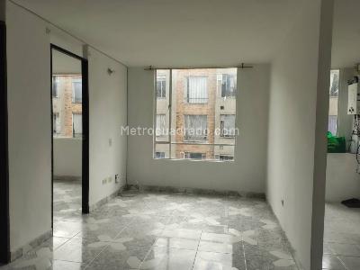 Apartamento de 2 alcobas en venta en Guiparma, Bogotá, 41 m² · foto 5 de 20