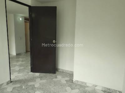 Apartamento de 2 alcobas en venta en Guiparma, Bogotá, 41 m² · foto 8 de 20
