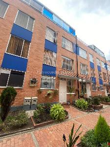 Casa de 3 alcobas en venta en Ciudad Techo 1, Bogotá, 77 m² · foto 3 de 20