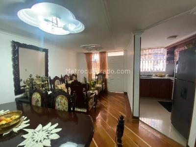 Casa de 3 alcobas en venta en Ciudad Techo 1, Bogotá, 77 m² · foto 5 de 20