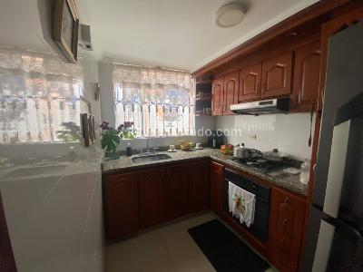 Casa de 3 alcobas en venta en Ciudad Techo 1, Bogotá, 77 m² · foto 6 de 20