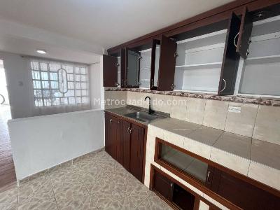 Apartamento en arriendo en Santa Rita, Bogotá · foto 4 de 20