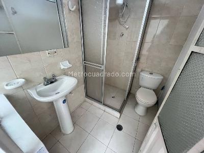 Apartamento en arriendo en Santa Rita, Bogotá · foto 8 de 20