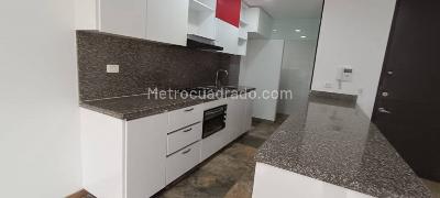 Apartamento de 3 alcobas en arriendo en San Jose Del Prado, Bogotá, 81 m² · foto 2 de 20