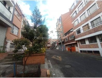 Apartaestudio en venta en La Macarena, Bogotá, 30 m² · foto 2 de 20