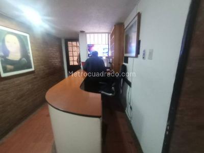 Apartaestudio en venta en La Macarena, Bogotá, 30 m² · foto 5 de 20