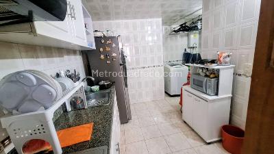 Apartamento de 3 alcobas en venta en Hayuelos, Bogotá, 78 m² · foto 5 de 20