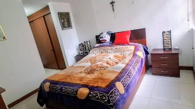 Apartamento de 3 alcobas en venta en Hayuelos, Bogotá, 78 m² · foto 14 de 20