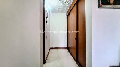 Apartamento de 3 alcobas en venta en Hayuelos, Bogotá, 78 m² · foto 15 de 20