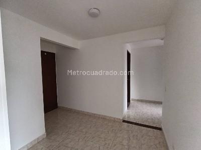 Apartamento de 3 alcobas en venta en San Jose Del Prado, Bogotá, 87 m² · foto 12 de 20