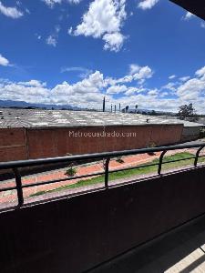 Apartamento de 3 alcobas en venta en Fontibon, Bogotá, 43 m² · foto 9 de 20