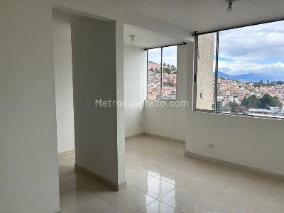 Apartamento de 2 alcobas en venta en Los Naranjos, Bogotá, 38 m² · foto 11 de 20