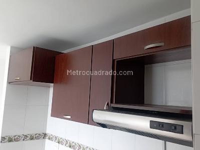 Apartamento de 2 alcobas en venta en Los Naranjos, Bogotá, 38 m² · foto 5 de 20