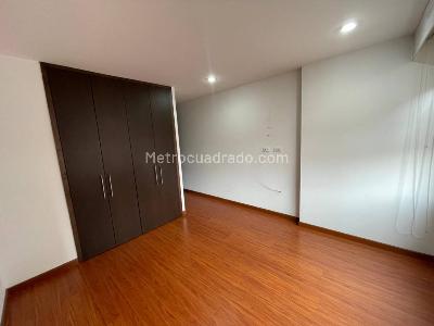 Apartamento de 2 alcobas en venta en Caobos Salazar, Bogotá, 69 m² · foto 13 de 20