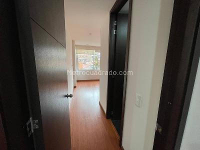 Apartamento de 2 alcobas en venta en Caobos Salazar, Bogotá, 69 m² · foto 15 de 20