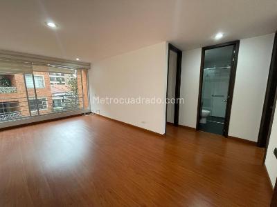 Apartamento de 2 alcobas en venta en Caobos Salazar, Bogotá, 69 m² · foto 5 de 20