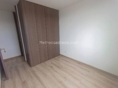 Apartamento de 3 alcobas en venta en El Tintal, Bogotá, 61 m² · foto 5 de 20