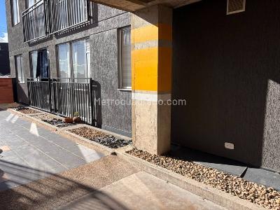 Apartamento de 1 alcoba en venta en Rio Negro, Bogotá, 28 m² · foto 13 de 20