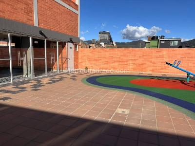 Apartamento de 1 alcoba en venta en Rio Negro, Bogotá, 28 m² · foto 16 de 20