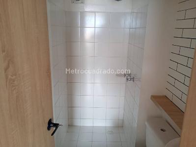 Apartamento de 3 alcobas en arriendo en La Libertad, Bogotá, 42 m² · foto 16 de 17
