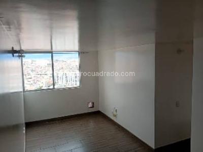 Apartamento de 3 alcobas en arriendo en La Libertad, Bogotá, 42 m² · foto 3 de 17
