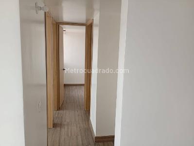 Apartamento de 3 alcobas en arriendo en La Libertad, Bogotá, 42 m² · foto 7 de 17