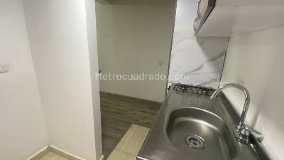 Apartaestudio en arriendo en Puente Aranda, Bogotá, 28 m² · foto 12 de 20