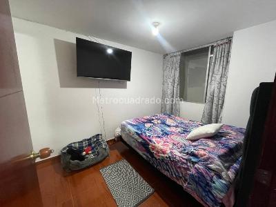 Apartamento de 3 alcobas en venta en La Riviera, Bogotá, 60 m² · foto 13 de 20