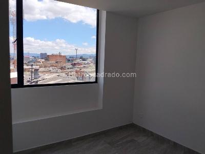 Apartamento de 2 alcobas en arriendo en Salazar Gomez, Bogotá, 40 m² · foto 15 de 20