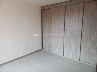 Apartamento de 2 alcobas en arriendo en Hayuelos, Bogotá, 46 m² · foto 14 de 19