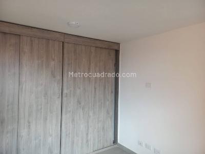 Apartamento de 2 alcobas en arriendo en Hayuelos, Bogotá, 46 m² · foto 15 de 19