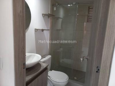 Apartamento de 2 alcobas en arriendo en Hayuelos, Bogotá, 46 m² · foto 16 de 19