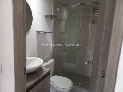 Apartamento de 2 alcobas en arriendo en Hayuelos, Bogotá, 46 m² · foto 17 de 19