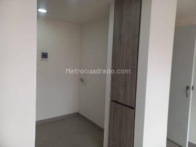 Apartamento de 2 alcobas en arriendo en Hayuelos, Bogotá, 46 m² · foto 5 de 19