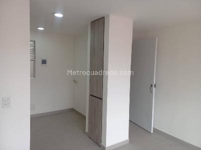 Apartamento de 2 alcobas en arriendo en Hayuelos, Bogotá, 46 m² · foto 7 de 19