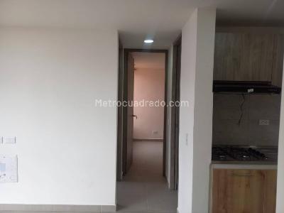 Apartamento de 2 alcobas en arriendo en Hayuelos, Bogotá, 46 m² · foto 8 de 19