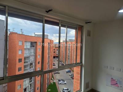 Apartamento de 2 alcobas en arriendo en Hayuelos, Bogotá, 46 m² · foto 9 de 19
