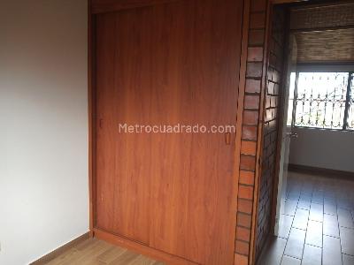 Casa de 3 alcobas en arriendo en Sabana De Tibabuyes, Bogotá, 69 m² · foto 8 de 20