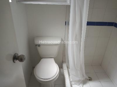 Casa de 3 alcobas en arriendo en Sabana De Tibabuyes, Bogotá, 69 m² · foto 10 de 20