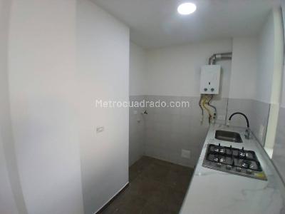 Apartamento de 3 alcobas en arriendo en La Victoria, Bogotá, 52 m² · foto 7 de 20