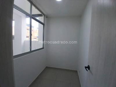 Apartamento de 3 alcobas en arriendo en La Victoria, Bogotá, 52 m² · foto 18 de 20