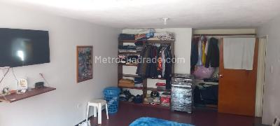 Casa de 5 alcobas en venta en San Cayetano, Bogotá, 334 m² · foto 7 de 20